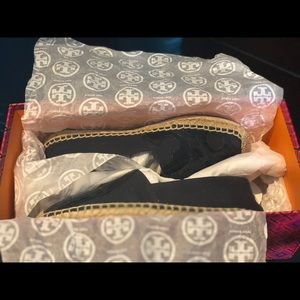 Tory Burch Bright Navy Flats Size US5